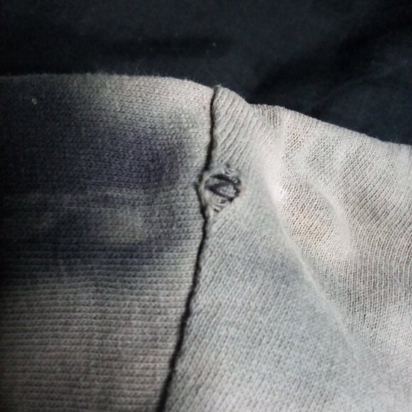 Vintage Y2K Kiss Reverse Dye T-Shirt - Picture 6 of 8